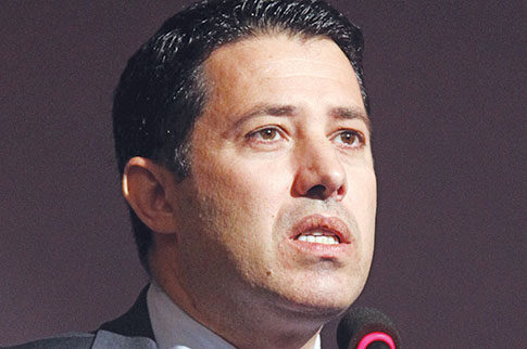 Ενσταση κατά της δίωξής του ετοιμάζει ο Μανιαδάκης