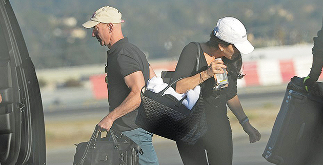 8889812-6623731-their_october_miami_getaway_was_one_of_six_times_the_couple_met_-a-11_1548274748204