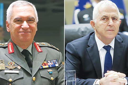 Εμμονή Κωσταράκου με τον Αποστολάκη
