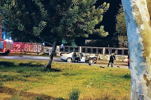 Αίμα στην άσφαλτο! Τροχαίο-σοκ με τρεις νεκρούς στην Ποσειδώνος