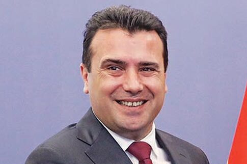 Πανηγυρίζει και προκαλεί ο Ζόραν Ζάεφ!