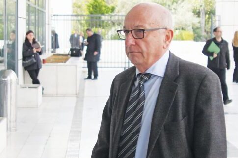 Συγγνώμη από τον λαό, «όχι» από το ΠΑΣΟΚ