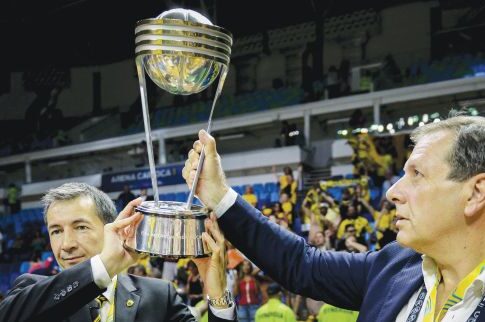 aek_koupa2