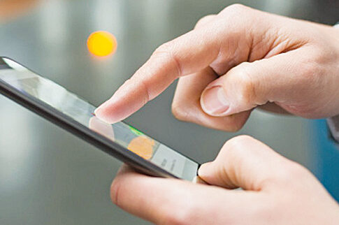 dispositivo-mobile-1440x564_c