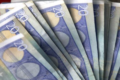 Η ώρα της αλήθειας για τις περικοπές των δώρων