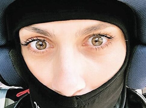 Η Ντορέττα, πιλότος της Formula 1
