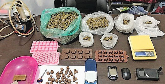 sel_10-11_glyfada_sokolatakia_hasis