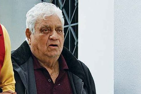 Απαλλάχθηκε ο παππούς που είχε πυροβολήσει ληστές μέσα στο σπίτι του
