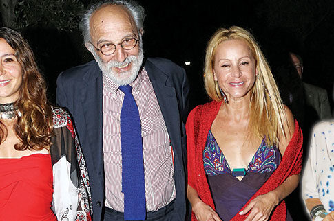 15_f1_7693_maria_eleni_likoyrezoy_alexandros_likoyrezos_martha_kotoymanoy_562014