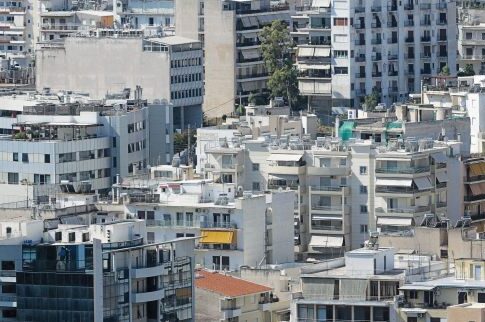 Αδήλωτα 20.000 Airbnb!