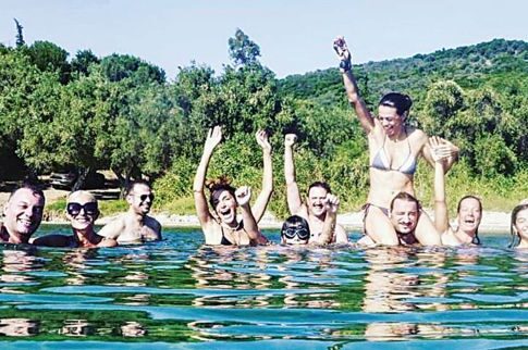 Σαν πενταήμερη οι διακοπές για την Βανδή!