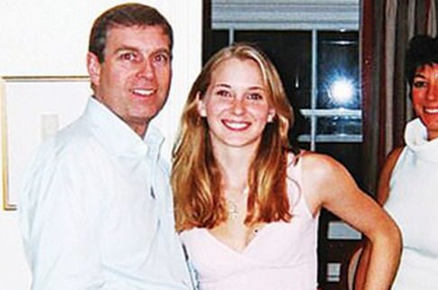 f1_17412614-7371693-a_photo_of_prince_andrew_grinning_with_his_arm_around_the_bare_m-a-30_1566224316663