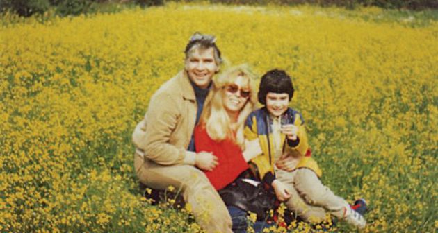 ΔΙΑΚΟΠΕΣ με τον σύζυγό της Βαγγέλη Πλοιό και τον μικρό Γιώργο