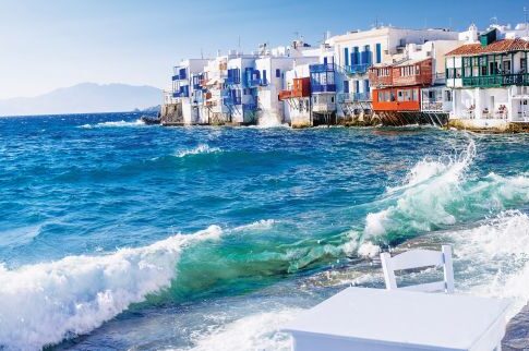 Επιχείρηση «Χουανίτα» στη Μύκονο