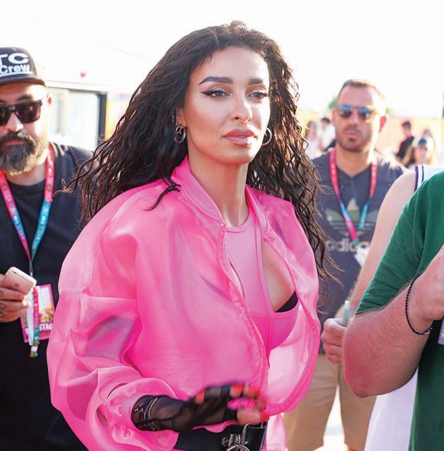 Η Ελένη Φουρέιρα