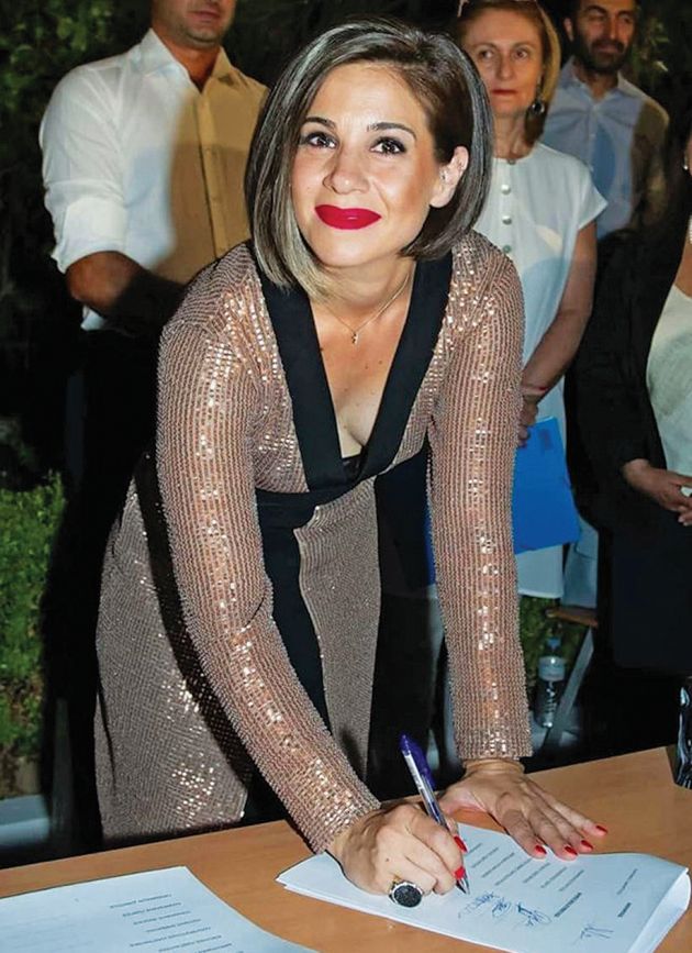 Η ορκωμοσία της Κορίνας Δαμουλιάνου ως δημοτικής συμβούλου Καλλιθέας