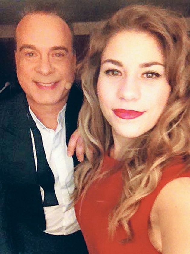 Ο ΘΕΙΟΣ Σεργουλόπουλος με την ανιψιά του Αντιγόνη