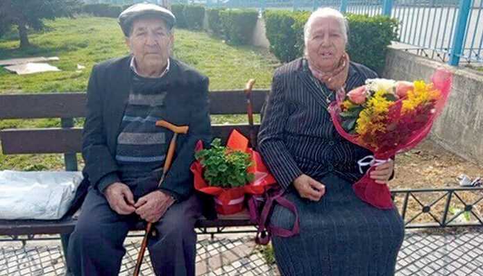 H γιαγιά με τα τερλίκια εξολόθρευσε διαρρήκτη