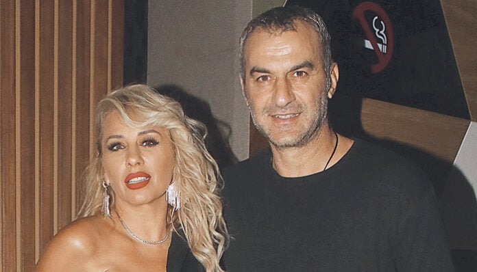 Λάμπεις, Γωγώ μου, λάμπεις!