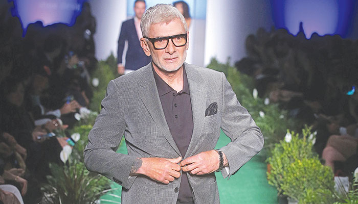 Ο Ερρίκος Πετιλόν αποκάλυψε πτυχές της αυτοβιογραφίας του