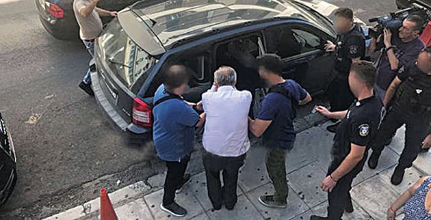 f1_ef1f47df31ff244313002df781125878_l