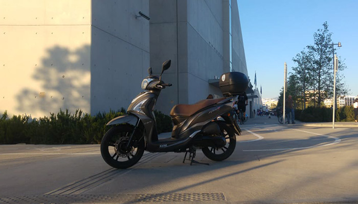 Scooter Rental στο κέντρο της Αθήνας
