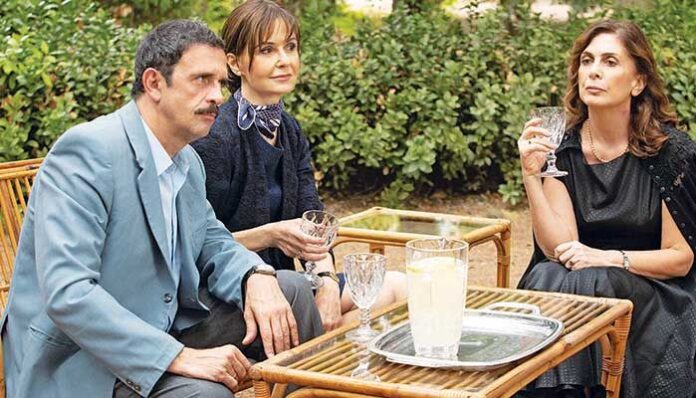 Καταιγιστικές οι εξελίξεις! «Αγριεύουν» οι «Μέλισσες»