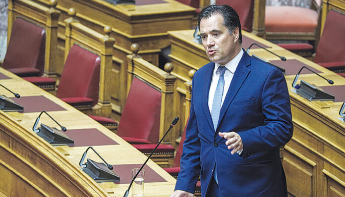 Σάλος με όσα είπε ο Γεωργιάδης σε ελβετικό ντοκιμαντέρ για τις «πρακτικές» της Novartis!
