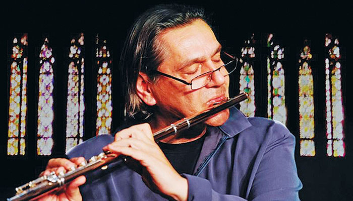 «Αθώωσαν» τον «δράκο» φλαουτίστα