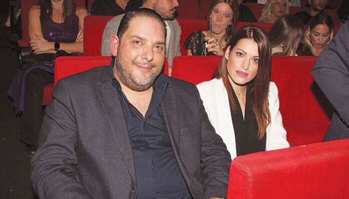 Σαν πιτσουνάκια στην «Παριζιάνα» ο Στέλιος Διονυσίου και το αμόρε του
