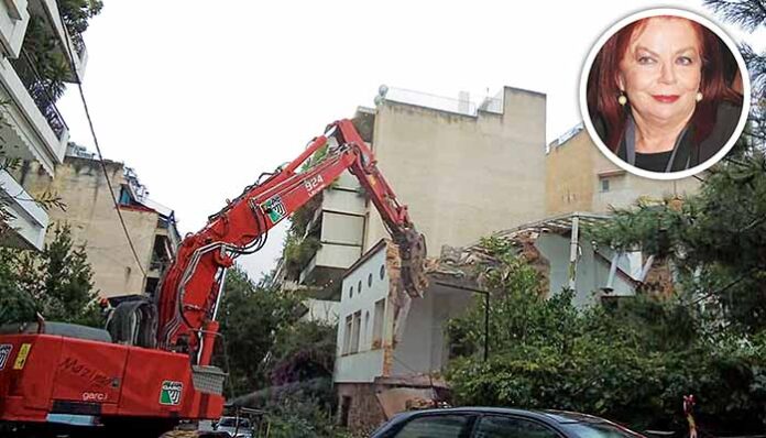 Ράκος η ηθοποιός και πρώην βουλευτής Νόρα Κατσέλη! Κατεδαφίζεται το πατρικό της