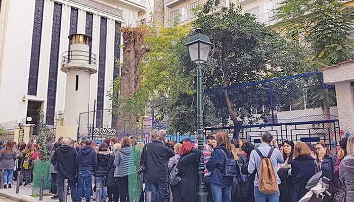 Το «έλα να δεις» στη Θεσσαλονίκη για μια ξενάγηση στη στοά των μασόνων