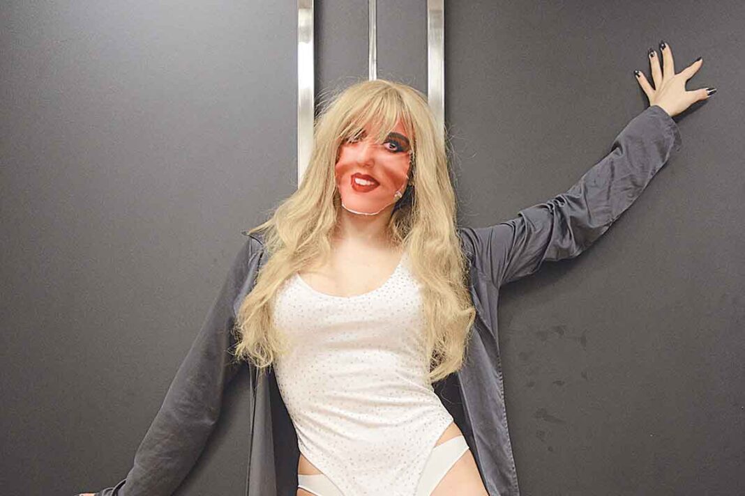 Η Soula Glamorous πήρε στον... μεζέ το ειδύλλιο Παπαντωνίου - Ασημίνας