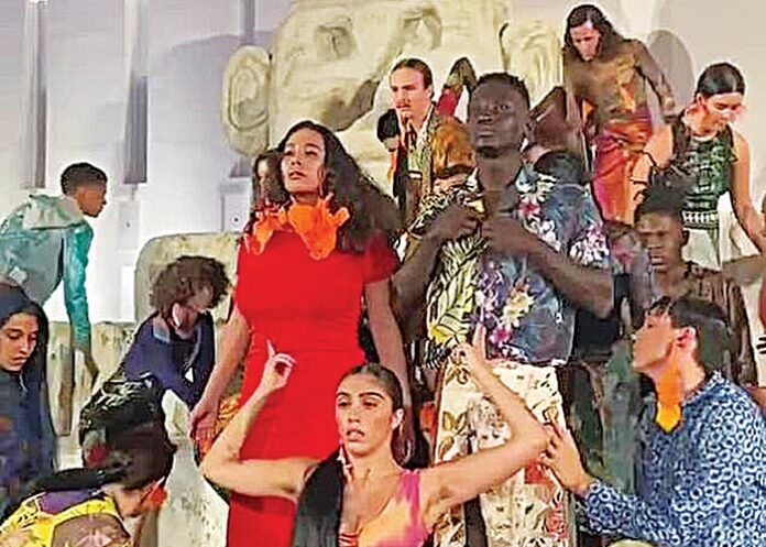Η κόρη της Μαντόνα σε όργιο «αλά Καλιγούλα»