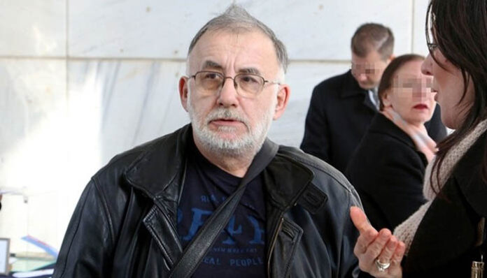 Το μήνυμα του Θάνου Μικρούτσικου από το νοσοκομείο: «Δώστε αίμα αντί για δώρο»