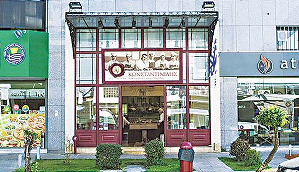 Έκαναν ντου στο ζαχαροπλαστείο Κωνσταντινίδης του Χαλανδρίου και άρπαξαν χρηματοκιβώτιο με 2.000 ευρώ