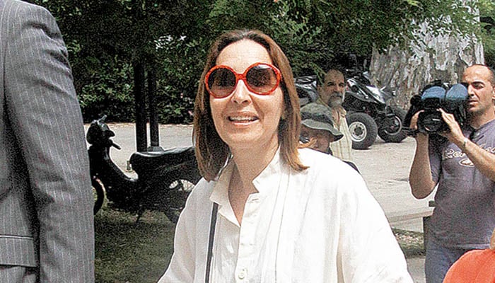 «Όχι» στην Καραβέλα για κατ’ οίκον έκτιση της ποινής