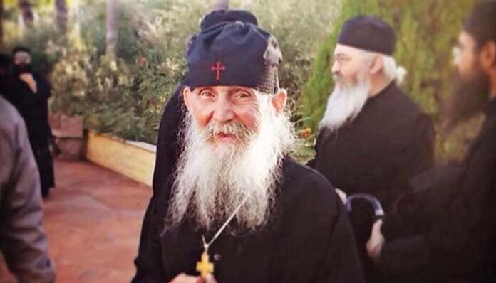 Εκοιμήθη στα 91 του ο γέροντας Εφραίμ της Αριζόνας