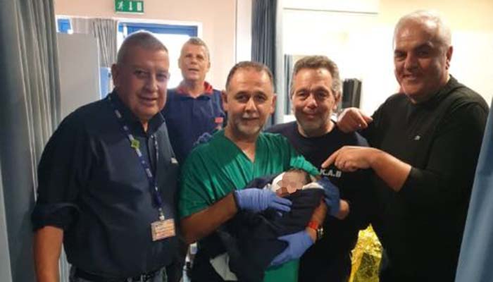 Απρόσμενη γέννα στο αεροδρόμιο «Ελ. Βενιζέλος»