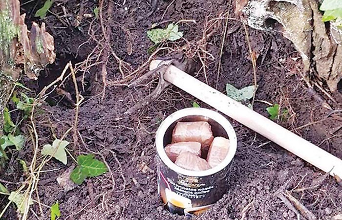 Ηρωίνη θαμμένη σε χωράφι στην Κέρκυρα