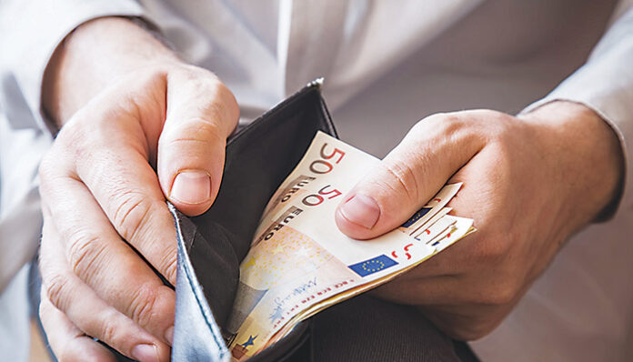 Το νέο ασφαλιστικό σύστημα φέρνει, αυξήσεις έως 200 ευρώ στις κύριες συντάξεις!