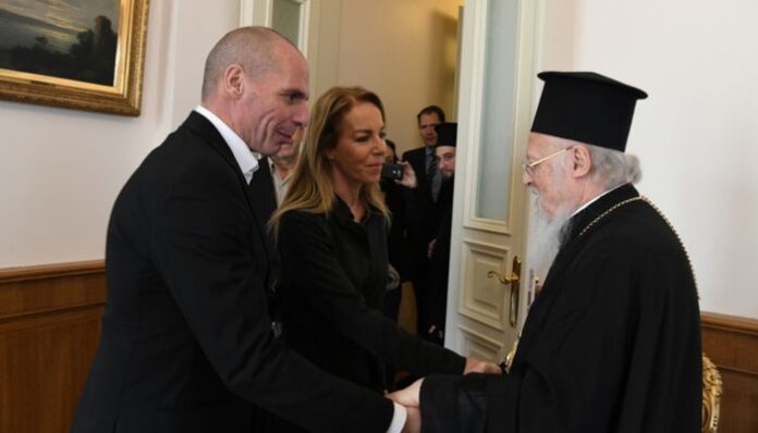 Με black look (Γιάνης και Δανάη) στον Βαρθολομαίο