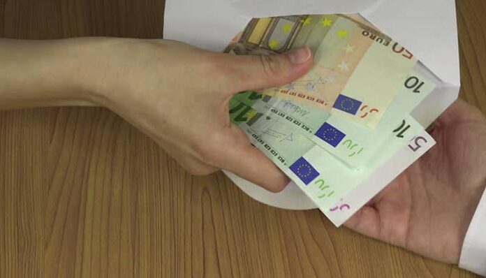 35χρονος στο Κιλκίς πήγε να πουλήσει παράνομα παμπάλαιη εικόνα της Θεοτόκου ζητώντας 100.000 €