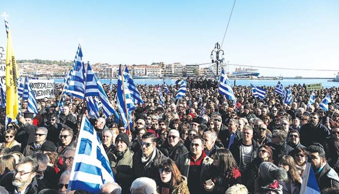 Καμπανάκι για την κυβέρνηση οι μεγάλες κινητοποιήσεις των κατοίκων για το Προσφυγικό