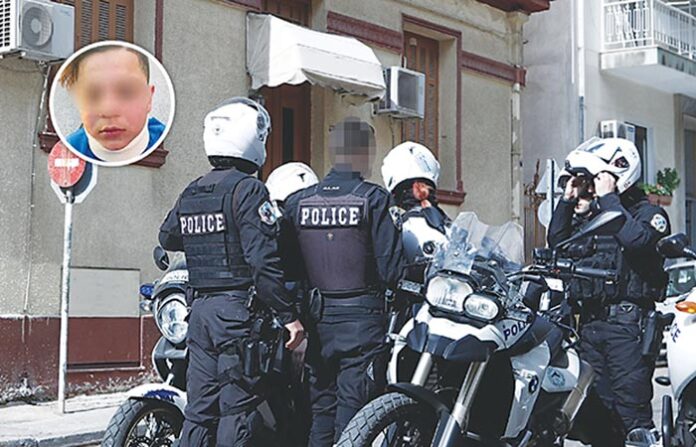 Έρευνα για το χαστούκι που έριξε ειδικός φρουρός σε 11χρονο Ρομά στο Μενίδι