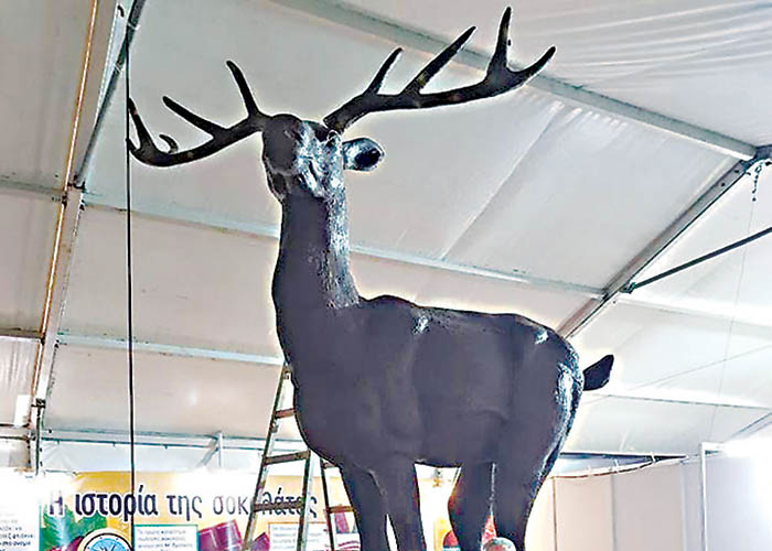 «Γλυκό» ελάφι στην Κατερίνη