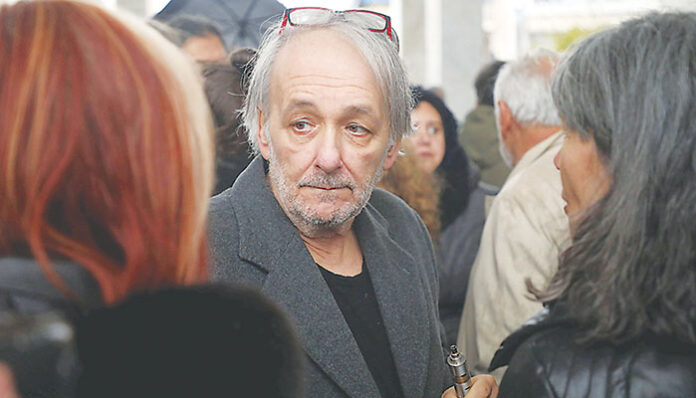 Λύγισε ο Ανδρέας! Δεν άντεξε τον χαμό του αδελφού του, Θάνου Μικρούτσικου