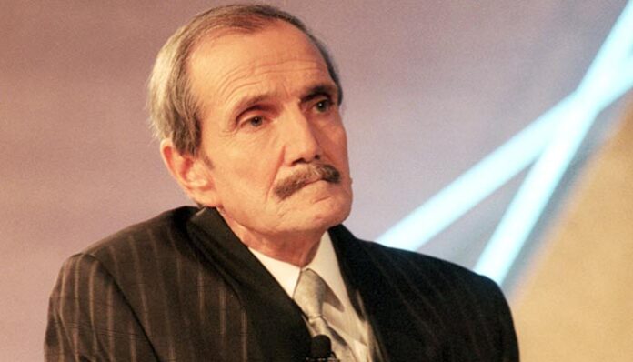 Έφυγε από τη ζωή η Έλλη Καλαβρού, δεύτερη σύζυγος του Νίκου Φώσκολου