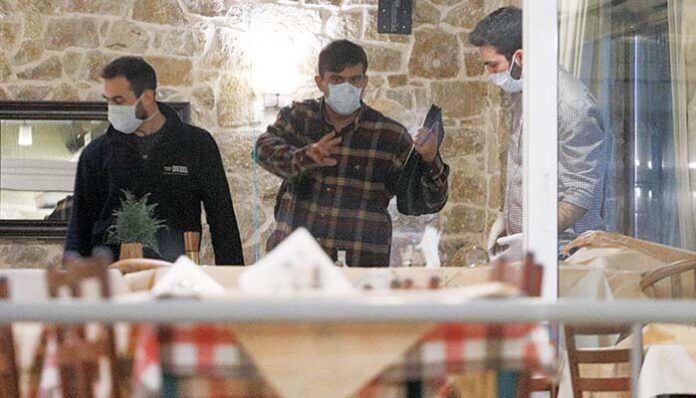 Το όπλο σε in εστιατόριο της Γλυφάδας και η εκτέλεση 41χρονου μέλους της Καβάτσκι στο Βελιγράδι
