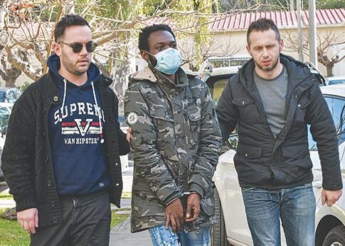 Ο πατέρας της Βαλεντίν έπειτα από 48 ώρες ανάκριση ομολόγησε ότι η 7χρονης βρίσκεται στη Γαλλία